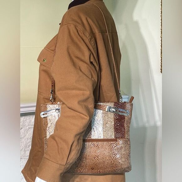 Vintage 1980s Due Fratelli Snakeskin Embossed Leather Dual Handle/ Shoulder Bag - Picture 2 of 15